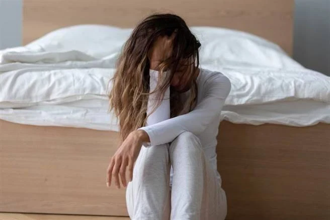 老公背叛了我，傲嬌小三挺著大肚子找上門， 婆婆的「一個舉動」公公笑了，我卻感動得哭了！