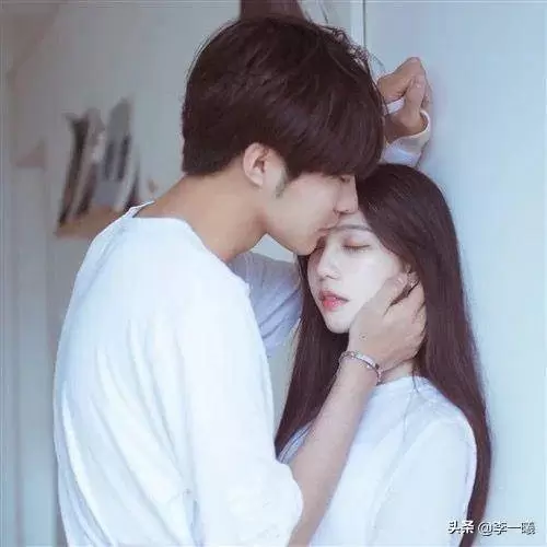 妻子不舒服早睡！手機跳出男閨蜜訊息「想妳了」 丈夫替妻回復「他今晚不在...」後續發展太勁爆！