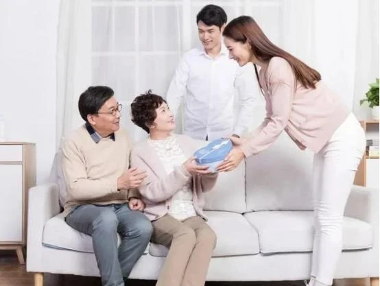 無論兄弟姐妹之間關係再好，都需要隱瞞好這「2件事」，快看看！