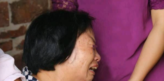 婆婆總誇我廚藝好! 她生日時全家聚餐「只有我一人下廚」我也不計較…煮完要加入卻被婆婆趕走:「外人別上桌,妳去廚房吃!」 於是5天後「我一招讓婆婆後悔」