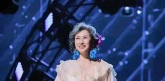 一頭白髮又如何!62歲葉倩文「不穿老年裝」沒有大媽感 穿搭秘訣「舒適中帶著優雅」更顯體態